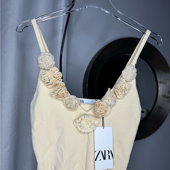 NWT Zara Woman Floral knit Bodysuit Bloggers Fav Size M Medium - Picture 8 of 12